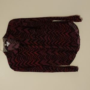 Woman's button down stop